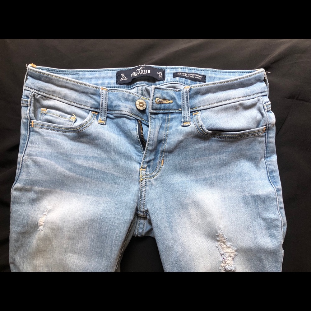 Hollister jeans